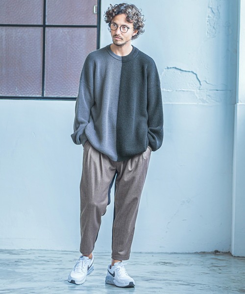 ANGENEHM(アンゲネーム)の「mn2199-Center Switch Knit Pullover (MADE IN JAPAN)(ニット/セーター・メンズ・ブラック×グレー/グレー系その他・S/M/L)」の11枚目の写真