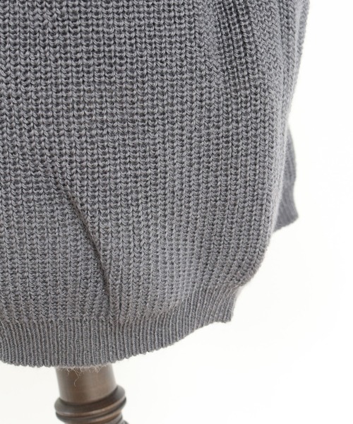 ANGENEHM(アンゲネーム)の「mn2199-Center Switch Knit Pullover (MADE IN JAPAN)(ニット/セーター・メンズ・ブラック×グレー/グレー系その他・S/M/L)」の6枚目の写真