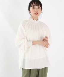 LOWRYS FARM | レースネックシャーリングブラウス　895259(Tシャツ/カットソー)