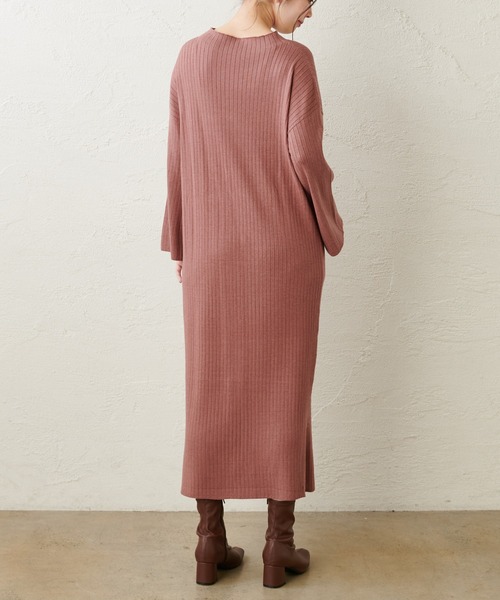 natural couture（ナチュラルクチュール）の「もちもちニットボトルネックリブワンピース（ワンピース・レディース・ブラック/ダークブラウン/ミント/モカ/ライトベージュ・FREE）」の9枚目の写真