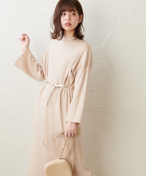 natural couture（ナチュラルクチュール）の「もちもちニットボトルネックリブワンピース（ワンピース・レディース・ブラック/ダークブラウン/ミント/モカ/ライトベージュ・FREE）」の7枚目の写真