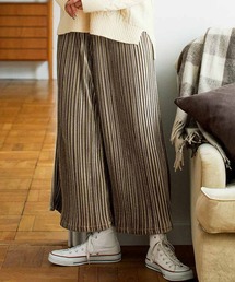 リブ イン コンフォート スカートの上品さとパンツのらくちんさを兼ね備えた 細プリーツベロアガウチョ