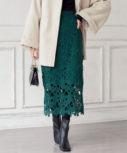 KOBE LETTUCE（コウベレタス）の「フラワーレースタイトスカート（スカート・レディース・ブラック/キャメル/ローズ/ベージュ/イエロー系その他/ブルー系その他/ワイン/ブルー系その他2/ダークグリーン/グリーン/ラベンダー・FREE/S/M）」の4枚目の写真