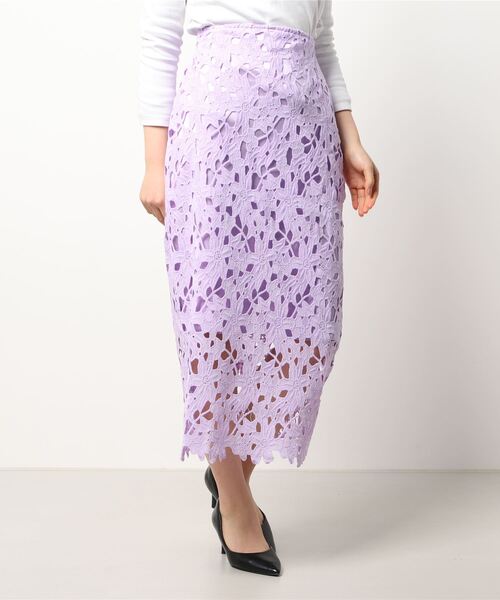 KOBE LETTUCE（コウベレタス）の「フラワーレースタイトスカート（スカート・レディース・ブラック/キャメル/ローズ/ベージュ/イエロー系その他/ブルー系その他/ワイン/ブルー系その他2/ダークグリーン/グリーン/ラベンダー・FREE/S/M）」の19枚目の写真