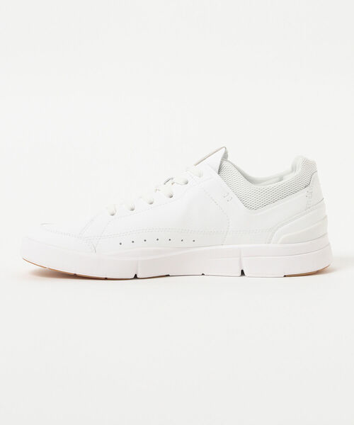 B:MING by BEAMS（ビーミングバイビームス）の「On Running / THE ROGER CENTRE COURT（スニーカー・メンズ・ホワイト・27/26.5/25.5/27.5/26/28）」の10枚目の写真