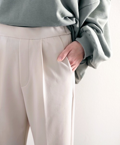 classicalelf（クラシカルエルフ）の「マニッシュなセンタープレスカットフレアパンツ。（スラックス・レディース・ブラウン/ブラック/グレイッシュベージュ/キナリ/イエロー/ミント/グリーン/オレンジ・SMALL/MEDIUM/LARGE/X-LARGE/XX-LARGE）」の16枚目の写真