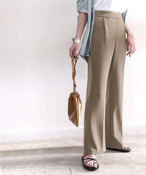 classicalelf（クラシカルエルフ）の「マニッシュなセンタープレスカットフレアパンツ。（スラックス・レディース・ブラウン/ブラック/グレイッシュベージュ/キナリ/イエロー/ミント/グリーン/オレンジ・SMALL/MEDIUM/LARGE/X-LARGE/XX-LARGE）」の12枚目の写真