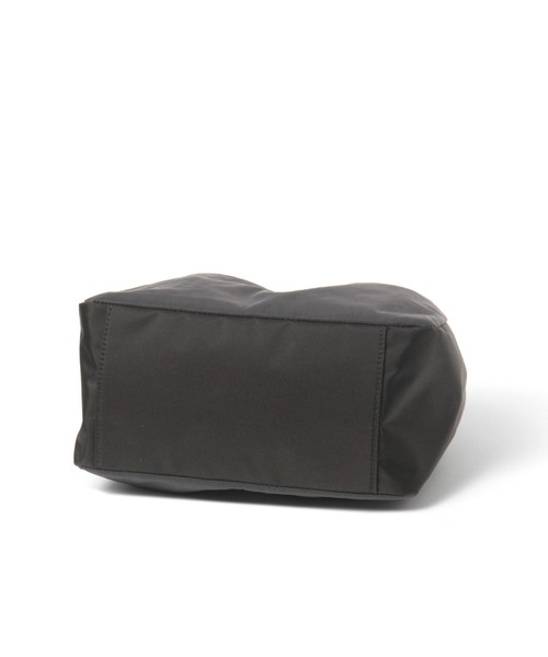 niko and...(ニコアンド)の「配色巾着ショルダーバッグ(ショルダーバッグ・メンズ・ネイビー/グリーン/チャコール・0)」の7枚目の写真