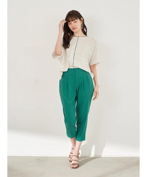 YECCA VECCA（イェッカヴェッカ）の「P.2wayストレッチタックパンツ　＊（その他パンツ・レディース・ライトブルー/グリーン/グレイッシュベージュ/ダークネイビー・SMALL/MEDIUM）」の21枚目の写真