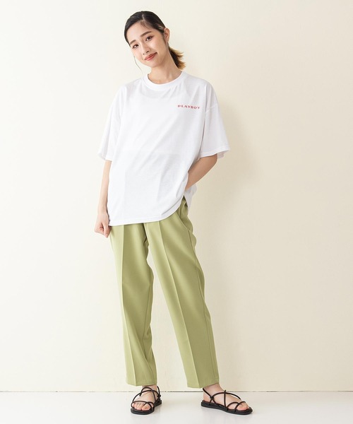 PLAYBOY(プレイボーイ)の「【PLAY BOY/プレイボーイ】水着ラビット柄 バックプリント ビッグシルエット プリントTシャツ(Tシャツ/カットソー・レディース・オフホワイト/ブラック/ダークパープル・LARGE/MEDIUM)」の4枚目の写真