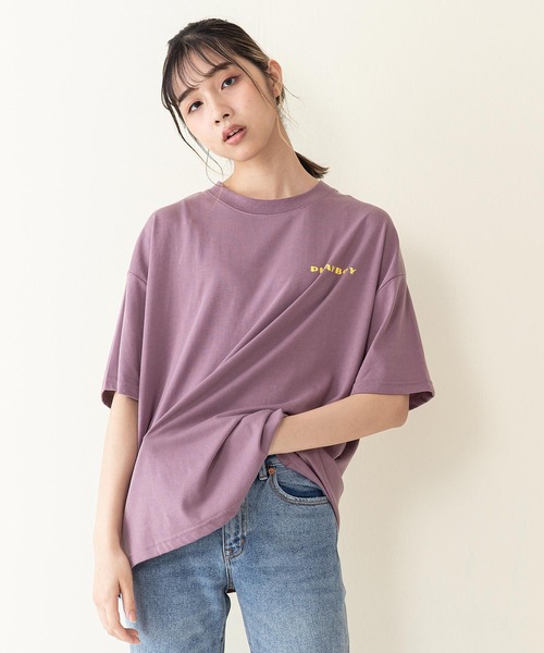 PLAYBOY(プレイボーイ)の「【PLAY BOY/プレイボーイ】水着ラビット柄 バックプリント ビッグシルエット プリントTシャツ(Tシャツ/カットソー・レディース・オフホワイト/ブラック/ダークパープル・LARGE/MEDIUM)」の17枚目の写真