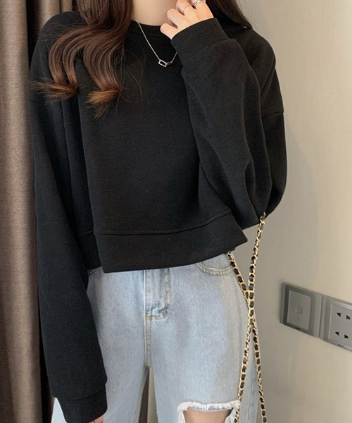 DAY CLOSET(デイ クローゼット)の「【程良く華奢魅せできるクロップド丈】やわらか長袖ラウンドネックスウェットプルオーバー レディース(スウェット・レディース・ブルー/イエロー/アイボリー/ブラック・ONE SIZE)」の8枚目の写真