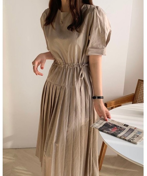 DAIS-Y（デイジー）の「【低身長さんおすすめ】プリーツ切り替え パフスリーブミディワンピース（ワンピース・レディース・ベージュ/アイボリー/ラベンダー・FREE）」の14枚目の写真