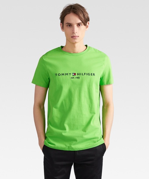 TOMMY HILFIGER（トミーヒルフィガー）の「ベーシックロゴTシャツ（Tシャツ/カットソー・メンズ・ライトブルー/ブルー/レッド/イエロー/ピンク/オレンジ/ブルー系その他/イエロー系その他/ブルー系その他2/ライトグリーン/ベージュ/イエロー系その他2/ベージュ系1/ブルー系その他3/グリーン・LARGE/MEDIUM/SMALL/X-LARGE）」の4枚目の写真