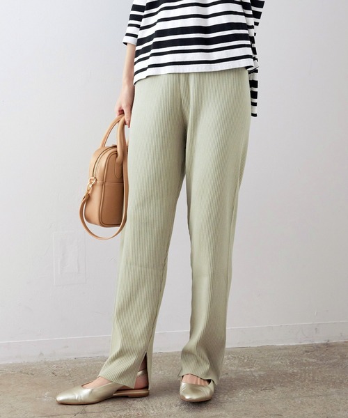 SALON adam et rope'（サロン アダム エ ロペ）の「リブリラックスパンツ［MEDI Veil］【抗菌・消臭・UVケア】（その他パンツ・レディース・ベージュ/カーキ/ライトグリーン・FREE）」の3枚目の写真