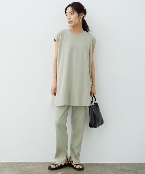 SALON adam et rope'（サロン アダム エ ロペ）の「リブリラックスパンツ［MEDI Veil］【抗菌・消臭・UVケア】（その他パンツ・レディース・ベージュ/カーキ/ライトグリーン・FREE）」の20枚目の写真