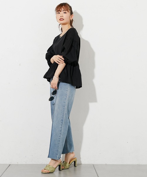 prose verse(プロズヴェール)の「アシンメトリー裾フレアブラウス(シャツ/ブラウス・レディース・ブラック/オフホワイト/ブラウン/ベージュ・フリ-)」の14枚目の写真
