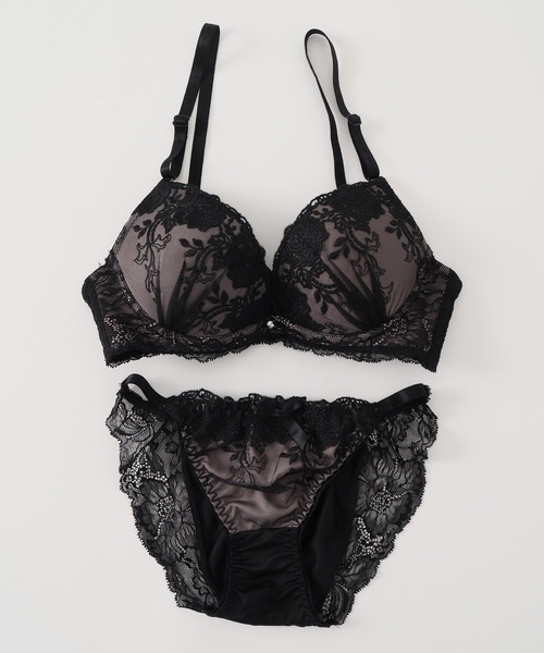 お値下げ❣ 新品未使用 ブラックレースのクローシェ 敬老の日。こんなおじいさん、おばあさんは嫌だ。 BROTHER MERLE F☆CK TEE