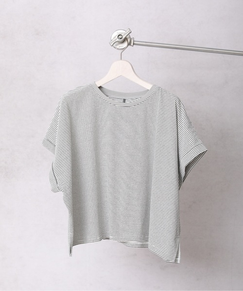 Bonjour Sagan(ボンジュールサガン)の「細ボーダーショートプルオーバー【ZOZO限定アイテム】(Tシャツ/カットソー・レディース・ベージュ/オフホワイト/サックスブルー/スミクロ・FREE)」の5枚目の写真