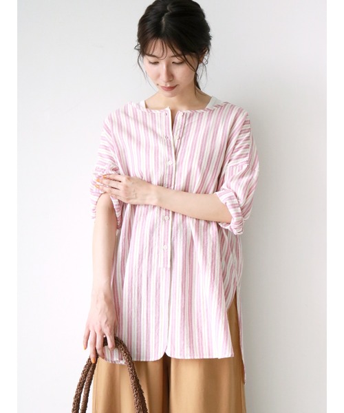 Samansa Mos2（サマンサ モスモス）の「柄アソートクルーネックチュニック（シャツ/ブラウス・レディース・ベージュ/レッド/オフホワイト/ブルー/マスタード/チャコール・ﾌﾘ-）」の6枚目の写真