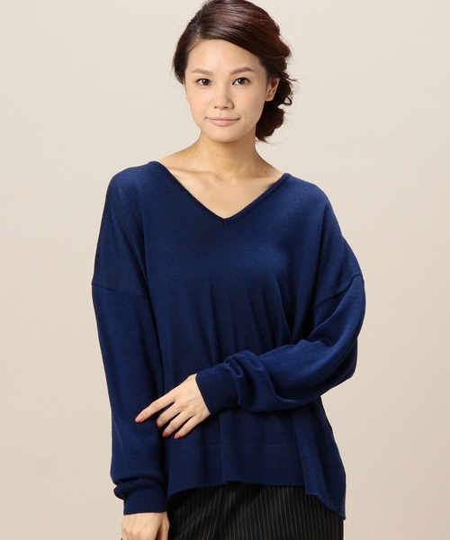 BEAUTY&YOUTH UNITED ARROWS(ビューティーアンドユースユナイテッドアローズ)の「BYTF プレーンVネックニットプルオーバー◆(ニット/セーター・レディース・ブラック/オリーブ/ロイヤルブルー・フリー)」の3枚目の写真