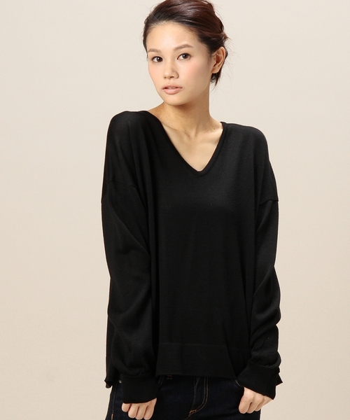 BEAUTY&YOUTH UNITED ARROWS(ビューティーアンドユースユナイテッドアローズ)の「BYTF プレーンVネックニットプルオーバー◆(ニット/セーター・レディース・ブラック/オリーブ/ロイヤルブルー・フリー)」の2枚目の写真