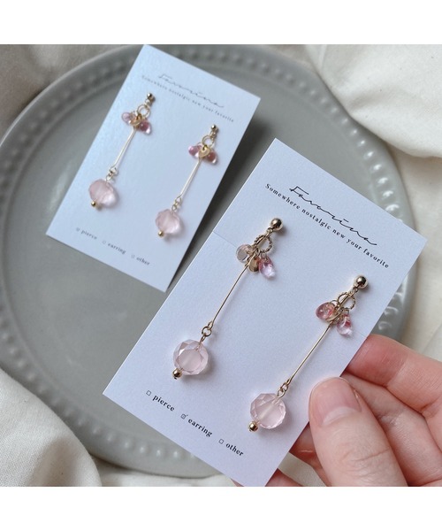 tone(トーン)の「【Favorina】fruit drop petal ピアス(MA)(ピアス(両耳用)・レディース・グリーン系その他/イエロー系その他/ピンク系その他2/ピンク系その他/レッド系その他・FREE)」の12枚目の写真
