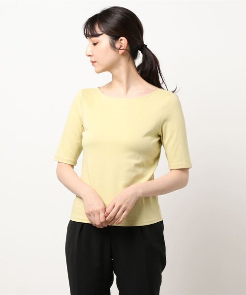 KOBE LETTUCE(コウベレタス)の「選べる2タイプ デザインカットソーTシャツ(Tシャツ/カットソー・レディース・ブラック/オフホワイト/イエロー/ブルー/ホワイト系その他/ブラック系その他/ブルー系その他/イエロー系その他・1/2)」の2枚目の写真