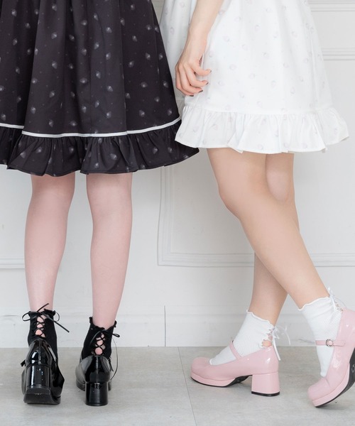 DearMyLove（ディアマイラブ）の「バックレースアップショートソックス（ソックス/靴下・レディース・ホワイト/ブラック・23-25cm）」の5枚目の写真