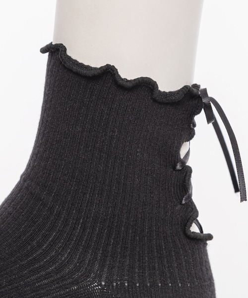 DearMyLove（ディアマイラブ）の「バックレースアップショートソックス（ソックス/靴下・レディース・ホワイト/ブラック・23-25cm）」の11枚目の写真