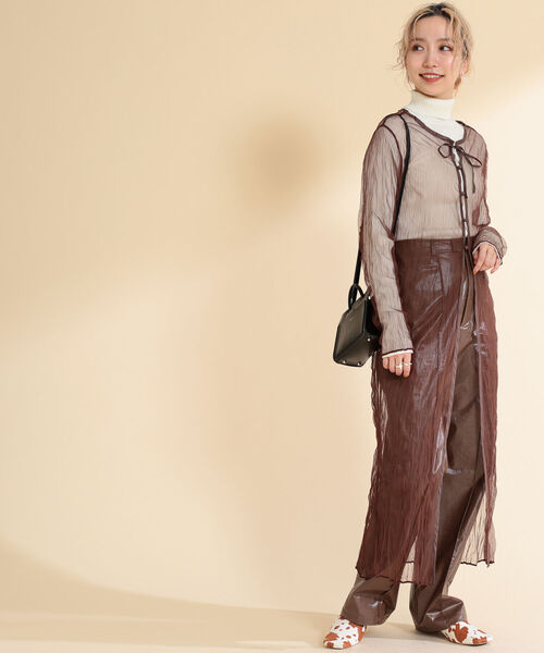 Ray BEAMS（レイビームス）の「Ray BEAMS / チュール バックボタン ワンピース（ワンピース・レディース・サックスブルー/ダークブラウン・ONE SIZE）」の4枚目の写真