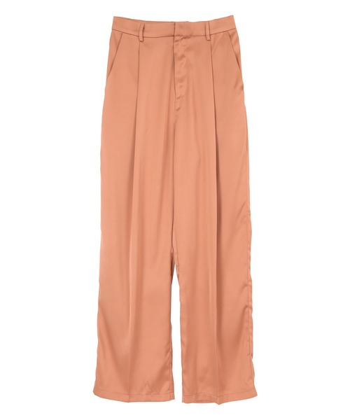 titivate(ティティベイト)の「センタープレスサテンワイドパンツ(その他パンツ・レディース・イエロー/オレンジ/ライトグリーン/ライトベージュ・S/M/L)」の21枚目の写真