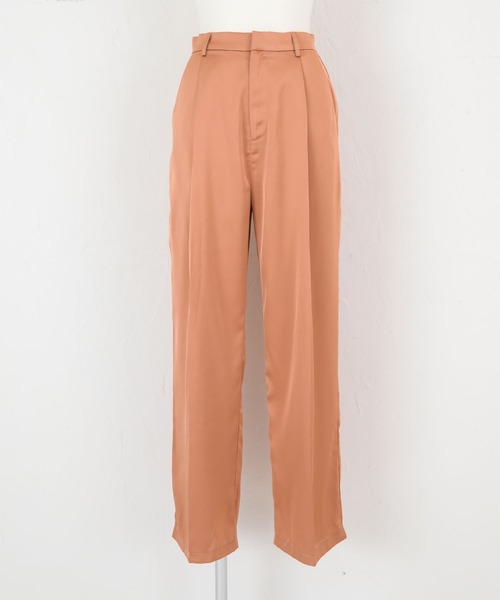 titivate(ティティベイト)の「センタープレスサテンワイドパンツ(その他パンツ・レディース・イエロー/オレンジ/ライトグリーン/ライトベージュ・S/M/L)」の14枚目の写真