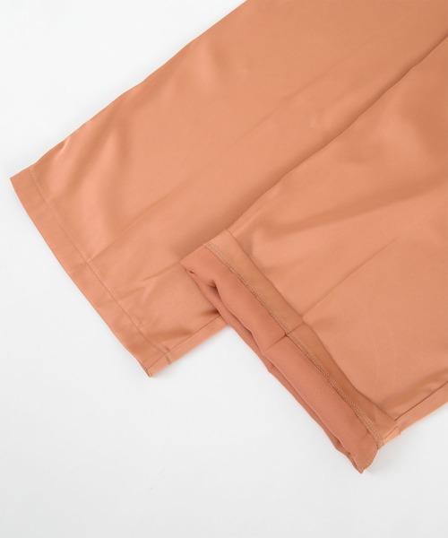 titivate(ティティベイト)の「センタープレスサテンワイドパンツ(その他パンツ・レディース・イエロー/オレンジ/ライトグリーン/ライトベージュ・S/M/L)」の18枚目の写真