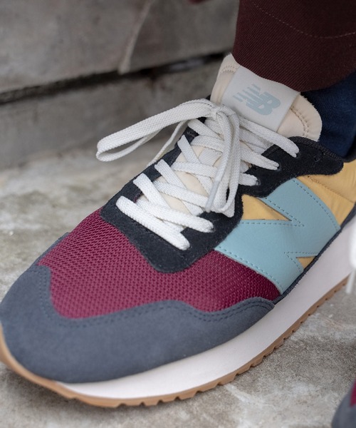 NEW BALANCE(ニューバランス)の「MS237(スニーカー・メンズ・グレー系その他/イエロー系その他・22.5cm/23.5cm/24.5cm/25.5cm/26.5cm/27.5cm/28.5cm/23.0cm/24.0cm/25.0cm/26.0cm/27.0cm/28.0cm/29.0cm)」の8枚目の写真