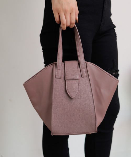 LIPSERVICE(リップサービス)の「2wayベルテッドバッグ(ショルダーバッグ・レディース・ブラック/パープル/ブラウン・FREE)」の3枚目の写真