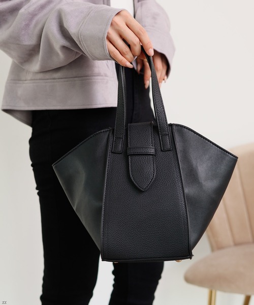 LIPSERVICE(リップサービス)の「2wayベルテッドバッグ(ショルダーバッグ・レディース・ブラック/パープル/ブラウン・FREE)」の5枚目の写真