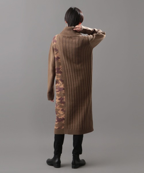 AVIREX（アヴィレックス）の「タートルボタンニットワンピース/ TURTLE BUTTON KNIT ONEPIECE（ワンピース・レディース・チャコールグレー/モカ/オレンジ・SMALL/MEDIUM）」の6枚目の写真