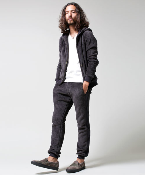 1piu1uguale3 RELAX（ウノピュウノウグァーレトレリラックス）の「1PIU1UGUALE3 RELAX/ 別注フリースパーカー（パーカー・メンズ・ブラック/チャコール・SMALL/LARGE/MEDIUM）」の22枚目の写真