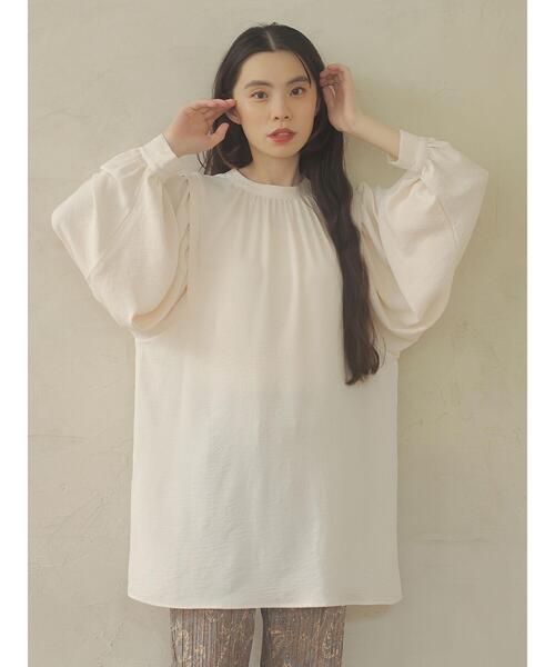 Green　Parks（グリーンパークス）の「・novem 9 2wayショルダータックチュニック＊（シャツ/ブラウス・レディース・ブラック/アイボリー/モカ・FREE）」の5枚目の写真