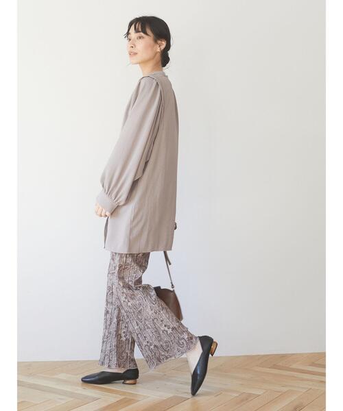 Green　Parks（グリーンパークス）の「・novem 9 2wayショルダータックチュニック＊（シャツ/ブラウス・レディース・ブラック/アイボリー/モカ・FREE）」の8枚目の写真