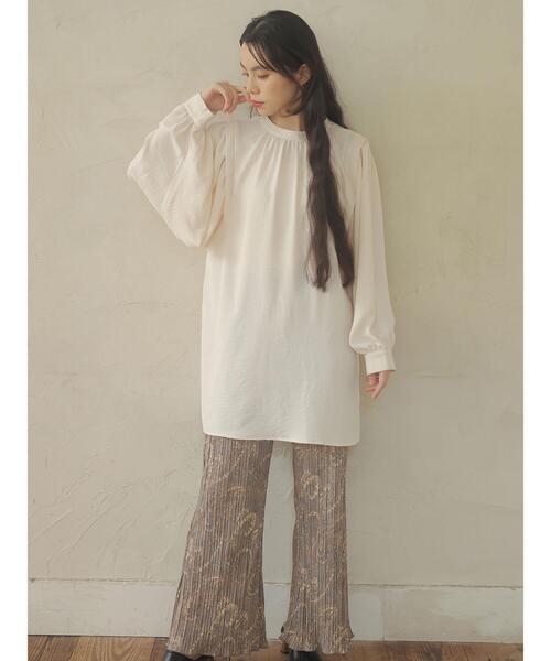 Green　Parks（グリーンパークス）の「・novem 9 2wayショルダータックチュニック＊（シャツ/ブラウス・レディース・ブラック/アイボリー/モカ・FREE）」の21枚目の写真