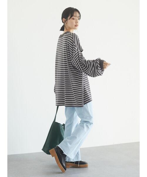 RAY CASSIN FAVORI（レイカズンフェバリ）の「・RAY CASSIN ボーダーカタアキチュニックロンT＊（Tシャツ/カットソー・レディース・チャコールグレー/ブラック/ネイビー/オフホワイト・FREE）」の14枚目の写真