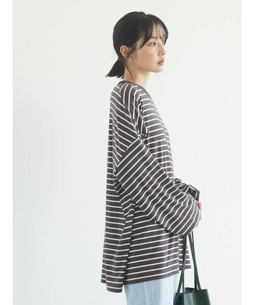 RAY CASSIN FAVORI（レイカズンフェバリ）の「・RAY CASSIN ボーダーカタアキチュニックロンT＊（Tシャツ/カットソー・レディース・チャコールグレー/ブラック/ネイビー/オフホワイト・FREE）」の16枚目の写真