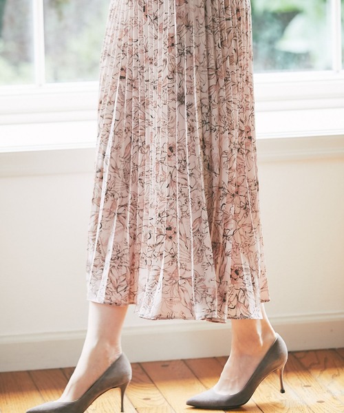 tocco closet（トッコ　クローゼット）の「ウエストリブ切り替えシャーリングフラワープリントプリーツワンピース（ワンピース・レディース・ピンク系その他/ベージュ/ブラック・M）」の12枚目の写真