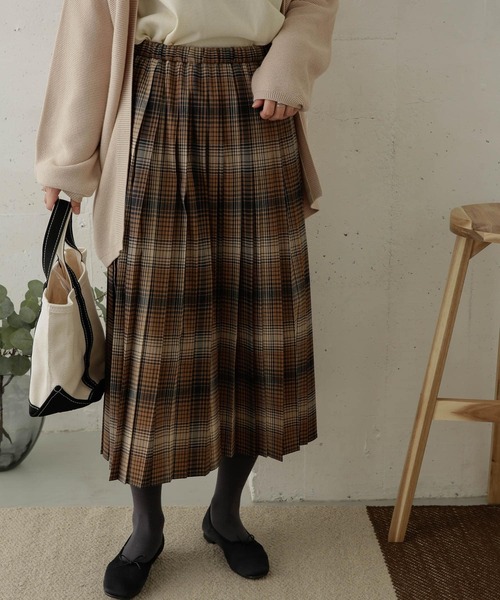 URBAN RESEARCH DOORS（アーバンリサーチドアーズ）の「チェックプリーツスカート（スカート・レディース・グレー系その他/ベージュ系その他・ONE）」の19枚目の写真