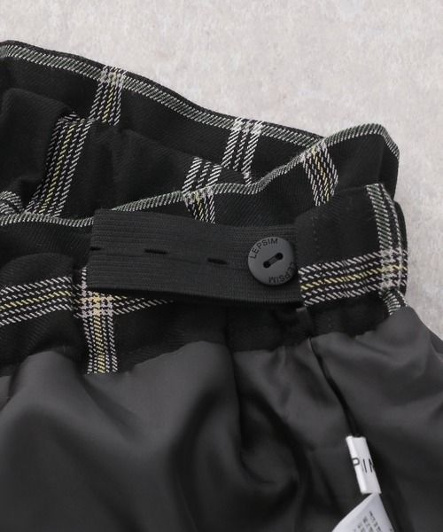 LEPSIM（レプシィム）の「マタニティ／チェックナロースカート　215918（マタニティウェア/グッズ・レディース・ブラック/ベージュ・FREE）」の4枚目の写真