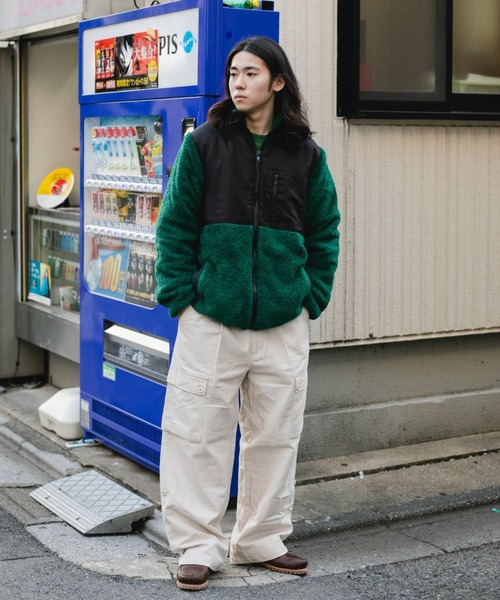 BROKEN BASE（ブロークンベース）の「スイッチングボアブルゾン（ブルゾン・メンズ・グレー/グリーン/ブラウン・LARGE/MEDIUM）」の4枚目の写真