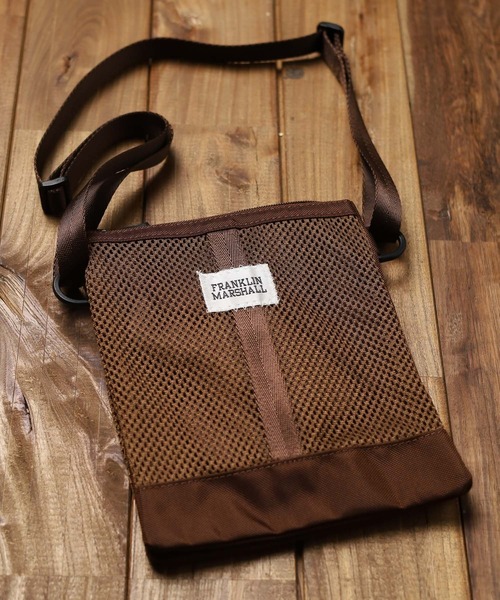 FRANKLIN & MARSHALL（フランクリンマーシャル）の「【Fl】【FRANKLIN&MARSHALL】Mesh Mini shoulder（ショルダーバッグ・メンズ・ブラック/ベージュ/グレー・FREE）」の5枚目の写真