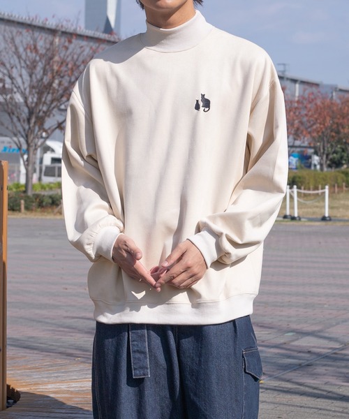 PairPair(ペアペア)の「カットスエードプリントプルオーバー(ユニセックス)(Tシャツ/カットソー・レディース・アイボリー/グレイッシュブルー・フリー)」の6枚目の写真